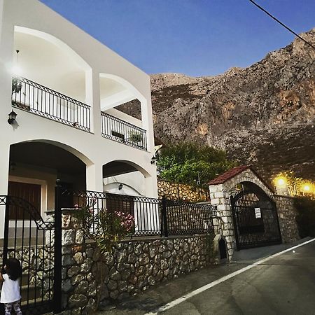 Villa-Skalia / Kalymnos House ภายนอก รูปภาพ